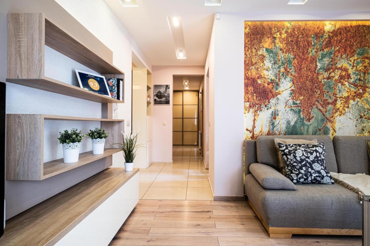 Stawowa Premium Apartment - 69 M2 With Sauna And Private Garage クラクフ エクステリア 写真