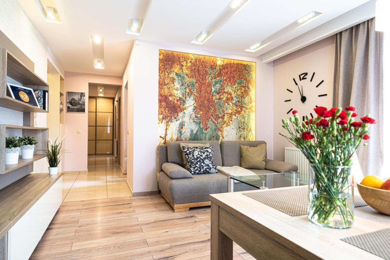 Stawowa Premium Apartment - 69 M2 With Sauna And Private Garage クラクフ エクステリア 写真
